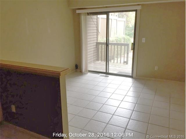 535Emerson Dr #535, Branford, CT 06405