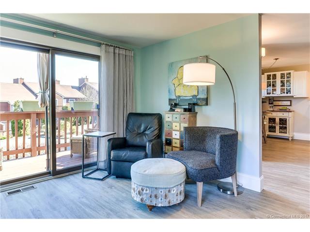 25 Florence Rd, Branford, CT 06405