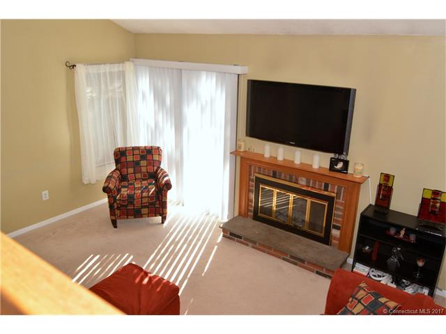 423Thoreau Rd #423, Branford, CT 06405