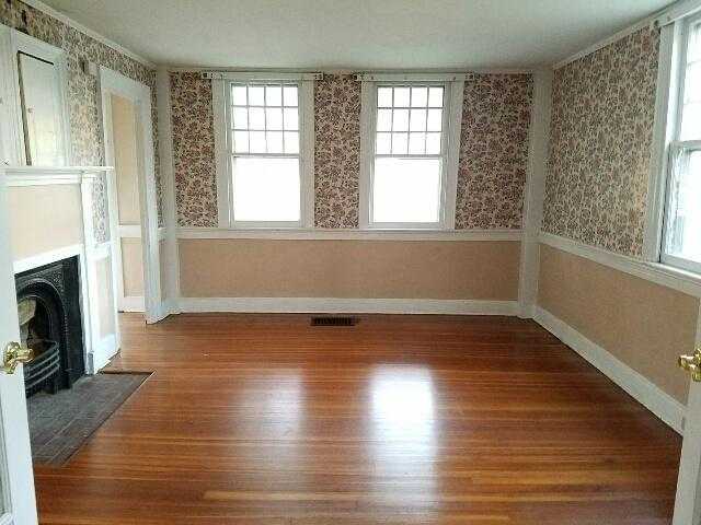 Branford, CT 06405