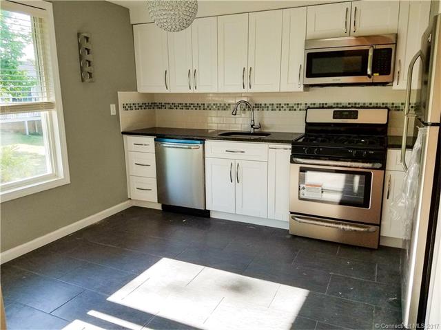 347Walden Green Rd #347, Branford, CT 06405