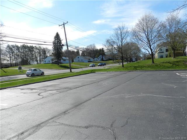 391 Highland Ave, Cheshire, CT 06410