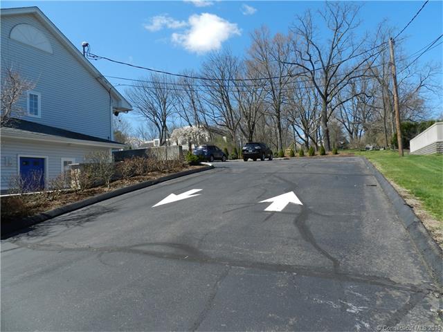 391 Highland Ave, Cheshire, CT 06410