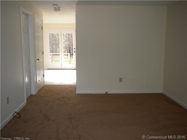 325 Greens Loop, Cheshire, CT 06410