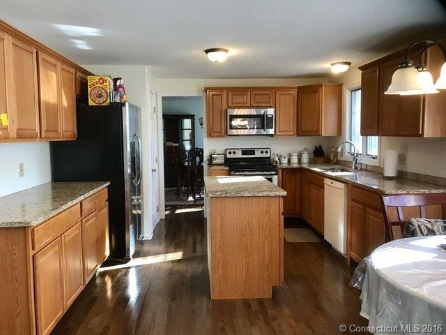 75 Sorghum Mill Dr, Cheshire, CT 06410