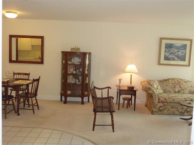80 Southwick Ct, Cheshire, CT 06410
