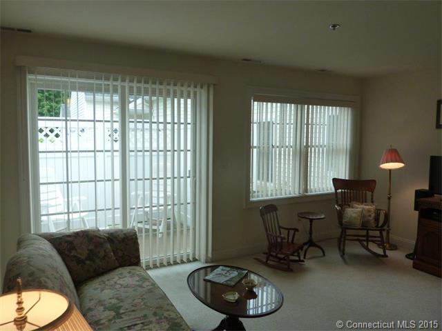80 Southwick Ct, Cheshire, CT 06410