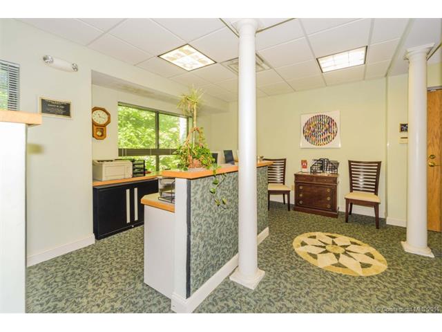 355 Highland Ave, Cheshire, CT 06410