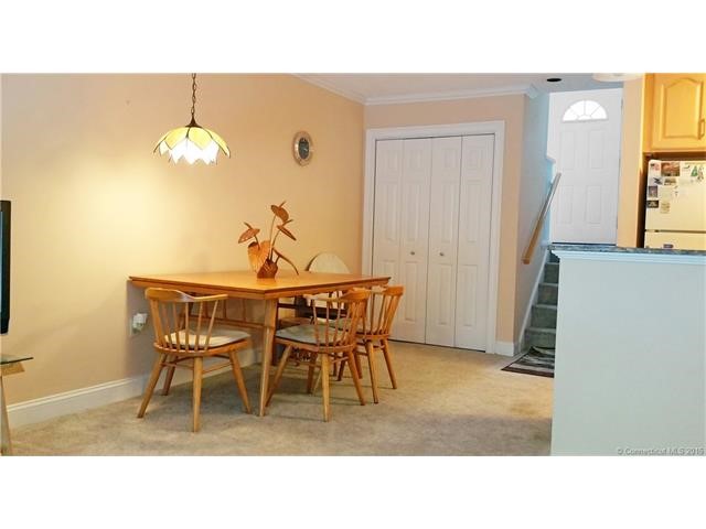 751 DWest Main St #751 D, Cheshire, CT 06410