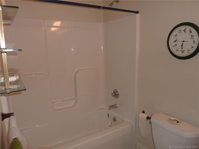 70 Southwick Ct, Cheshire, CT 06410