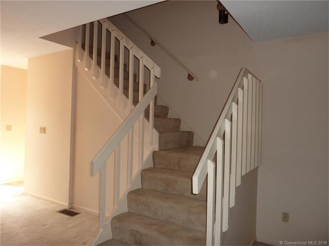 97 Old Towne Rd, Cheshire, CT 06410