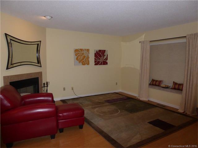 15 Quarry Village Rd, Cheshire, CT 06410