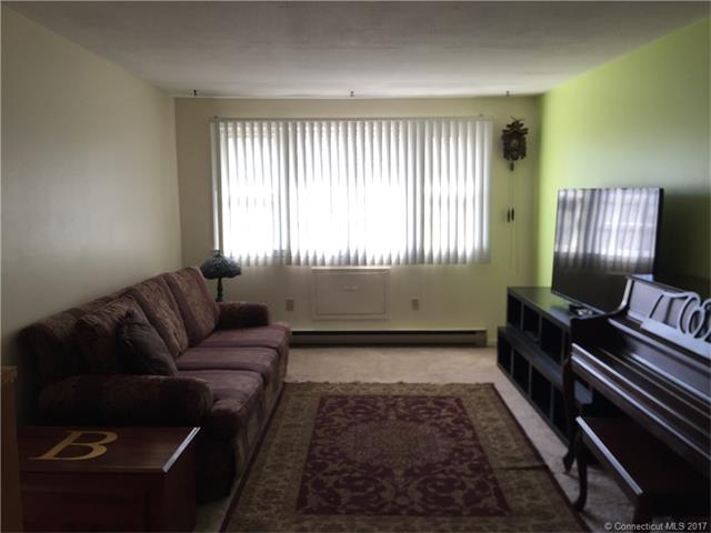 134South Brooksvale Rd #3, Cheshire, CT 06410
