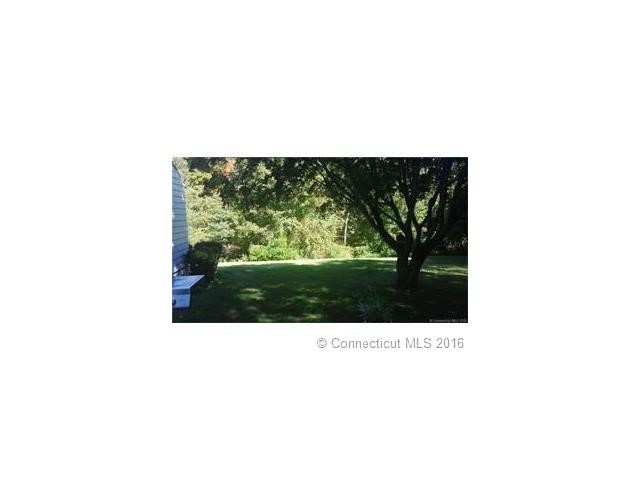 62Bokum Rd, Chester, CT 06412