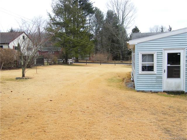 1 Brookside Rd, Chester, CT 06412