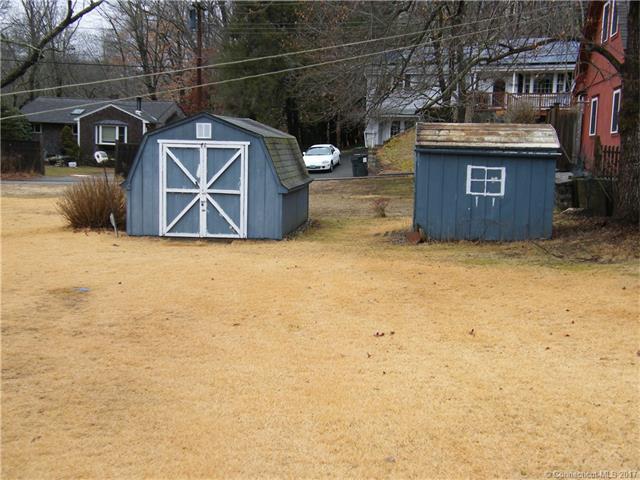 1 Brookside Rd, Chester, CT 06412