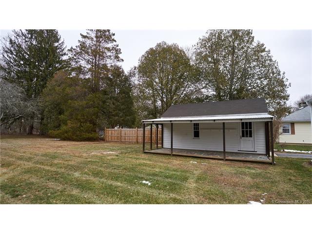 17 Ninety Rod Rd, Clinton, CT 06413