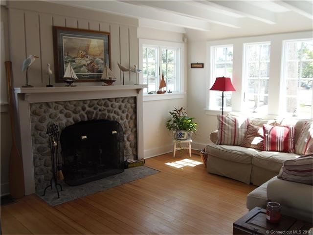 38Groveway, Clinton, CT 06413
