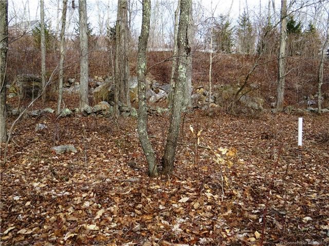 6Lindera Ln, Clinton, CT 06413