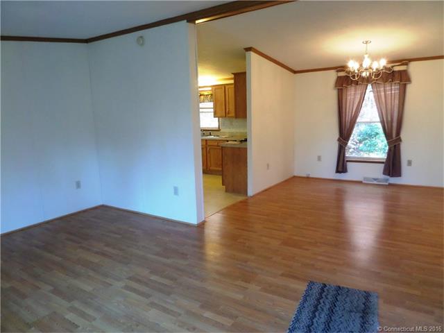 5 Brian Ave, Clinton, CT 06413