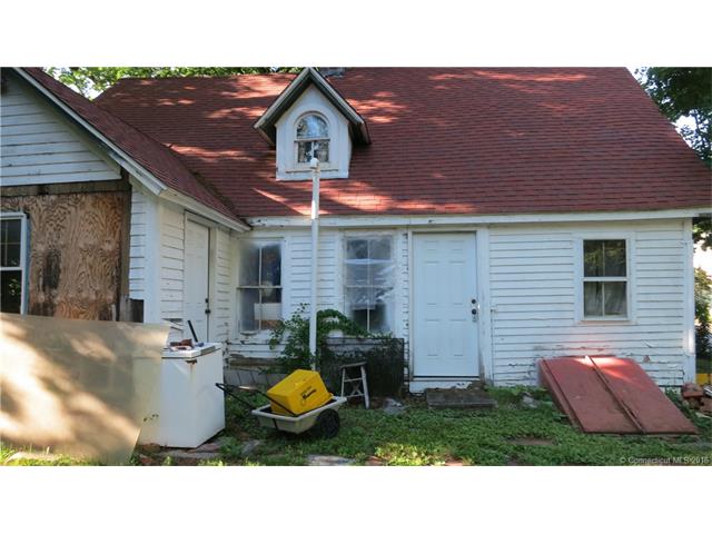 92East Main St, Clinton, CT 06413