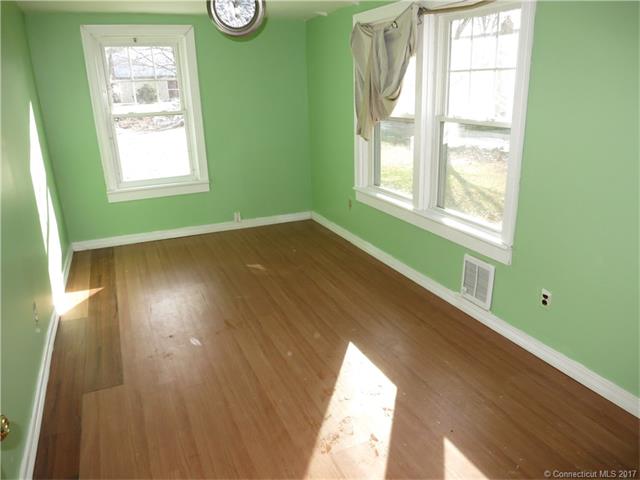 164 Norwich Ave, Colchester, CT 06415