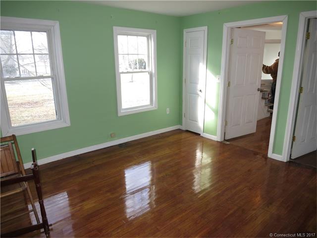 164 Norwich Ave, Colchester, CT 06415