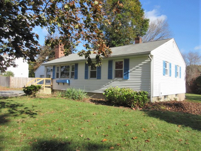 220 Old Hebron RoadColchester, CT, 06415New London County