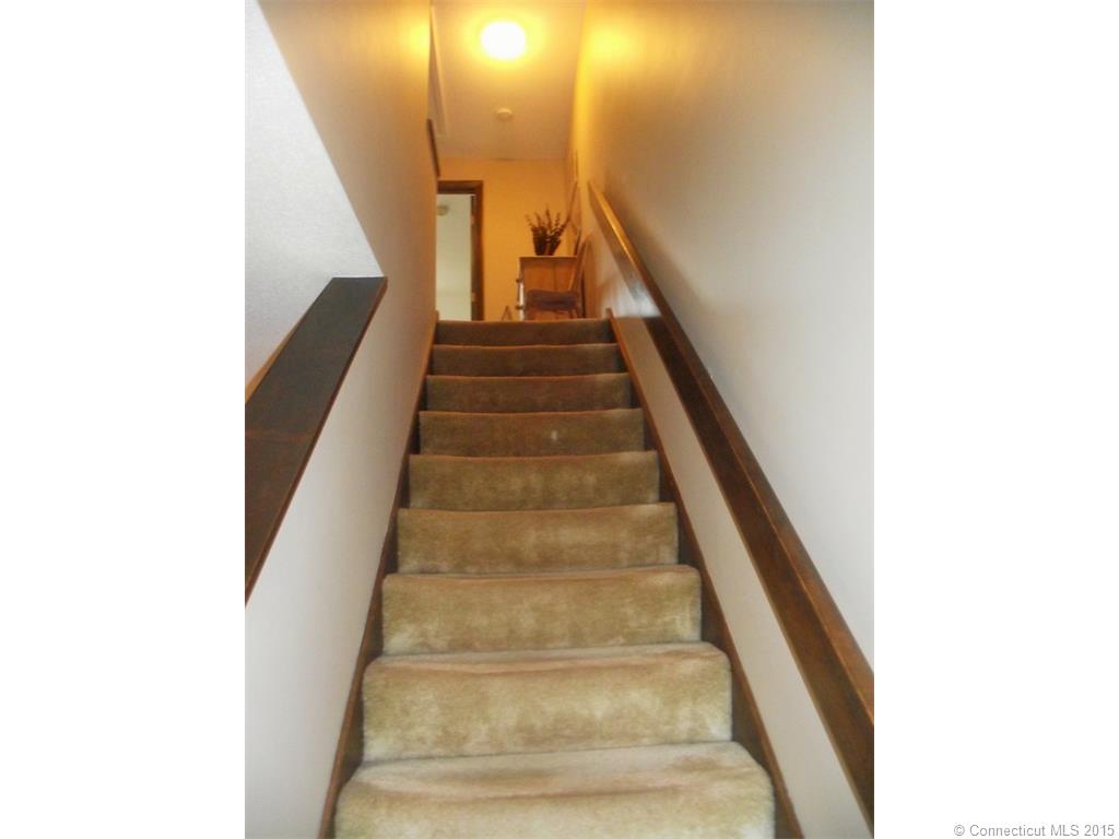 228 Skyview Drive, Cromwell, CT 06416