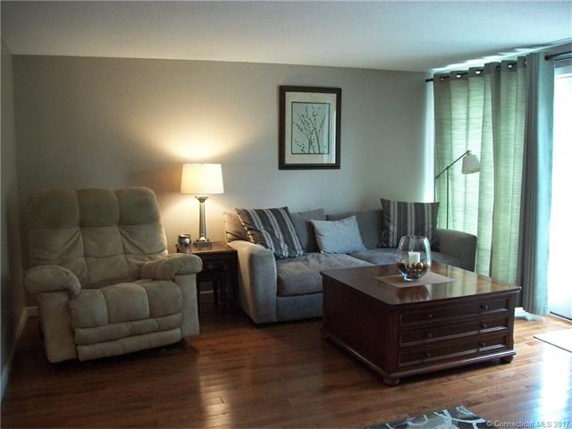 8Morningview Dr #8, Cromwell, CT 06416