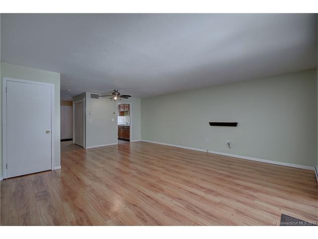 17Chestnut Ct #17, Cromwell, CT 06416