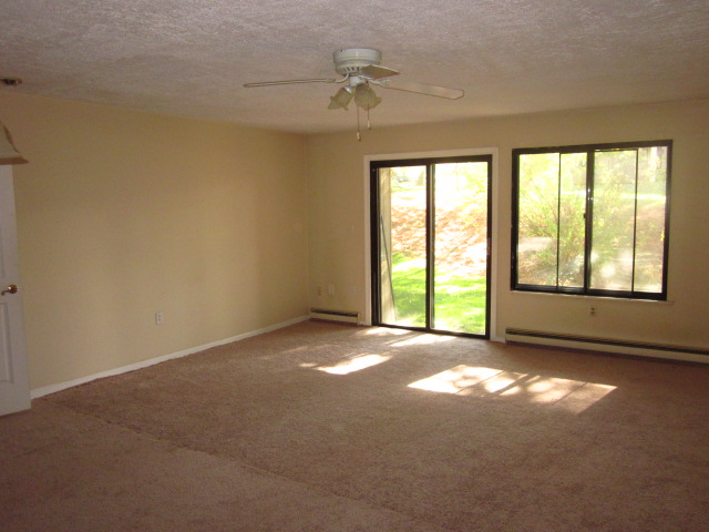 7 Willow Court 7Cromwell, CT, 06416Middlesex County