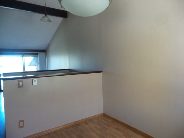 2 Country Squire Dr Unit CCromwell, CT, 06416Middlesex County