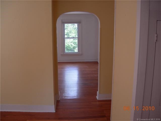 10High St, Deep River, CT 06417