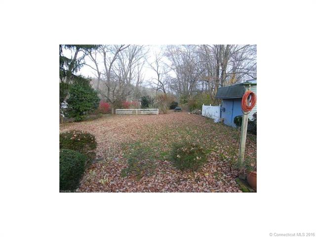 50 Prospect St, Deep River, CT 06417