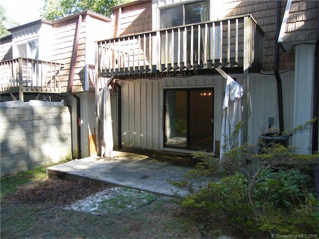 77 Scenic View Dr, Deep River, CT 06417