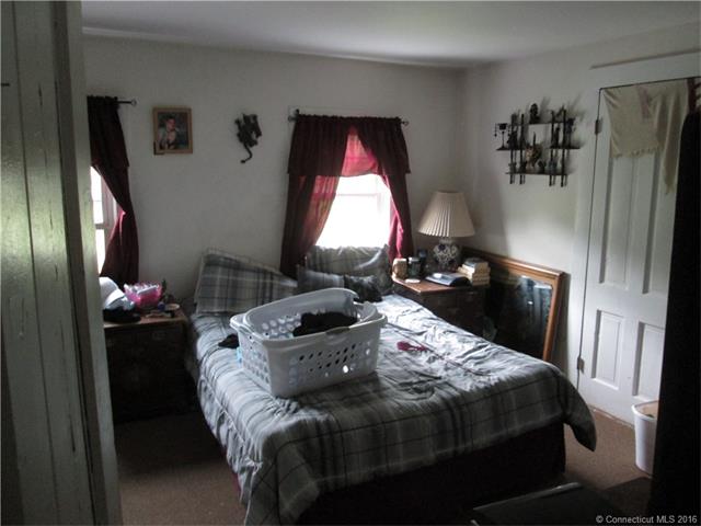 122Main St, Deep River, CT 06417