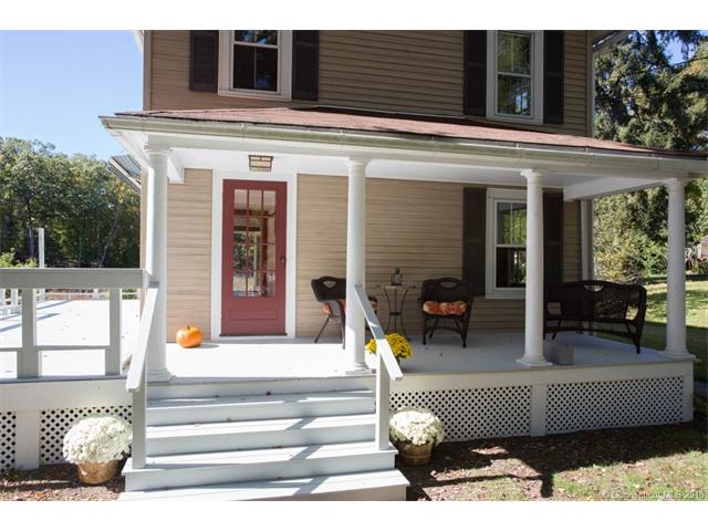14 West Bridge Ln, Deep River, CT 06417