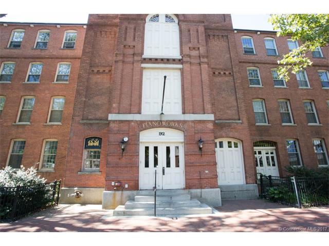 92 Main St, Deep River, CT 06417