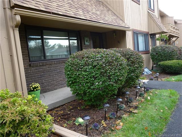 86 Orangewood, Derby, CT 06418