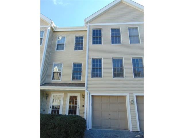 7 West Court, Derby, CT 06418