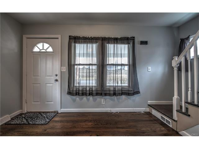 276 Derby Avenue, Derby, CT 06418