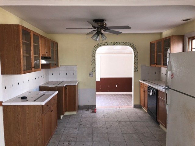 40 Marshall LnDerby, CT, 06418New Haven County