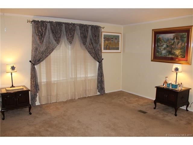 2Bridlepath Trail, Killingworth, CT 06419