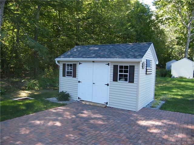 34 Woodland Trl, Killingworth, CT 06419