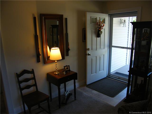 34 Woodland Trl, Killingworth, CT 06419