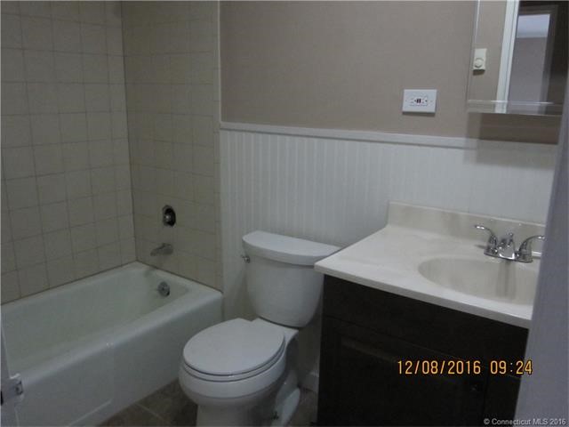 103Horse Pond Rd #G, Salem, CT 06420