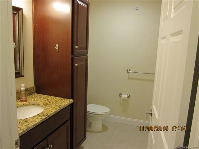 24Hartford Rd #Apt. 7, Salem, CT 06420