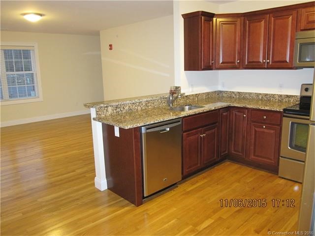 24Hartford Rd, Salem, CT 06420