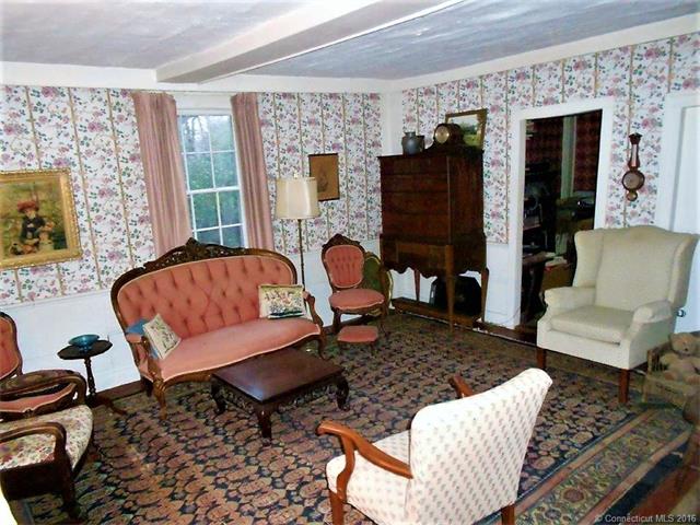 25 Talcott Ln, Durham, CT 06422